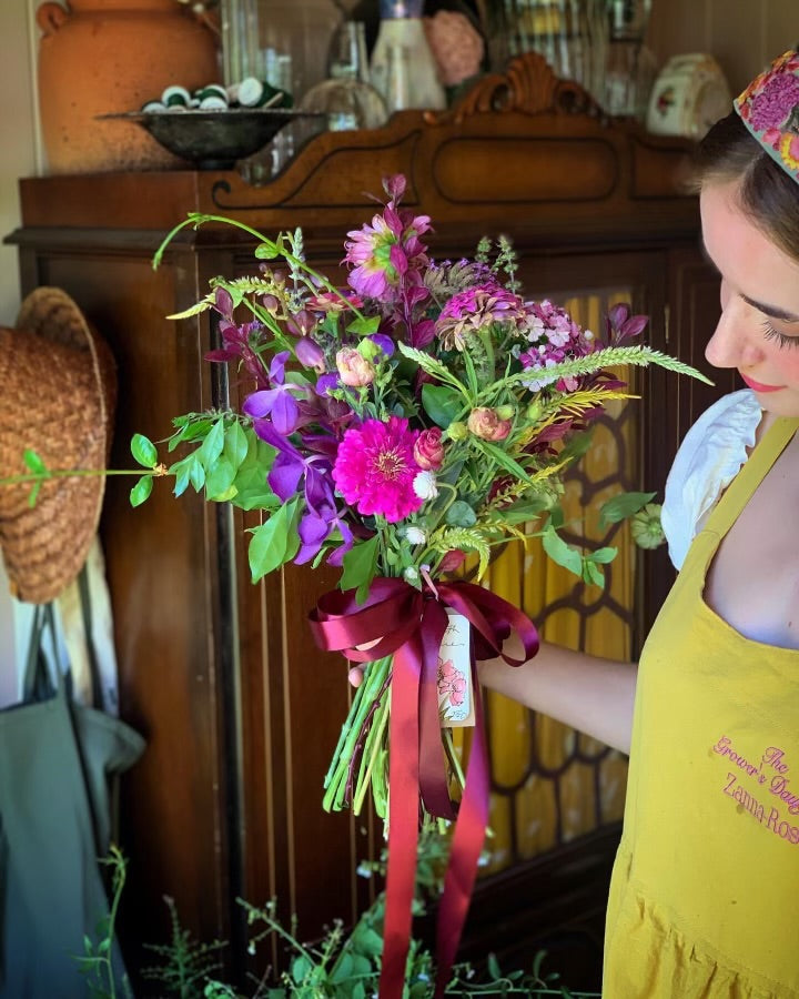 Medium Garden Bouquet