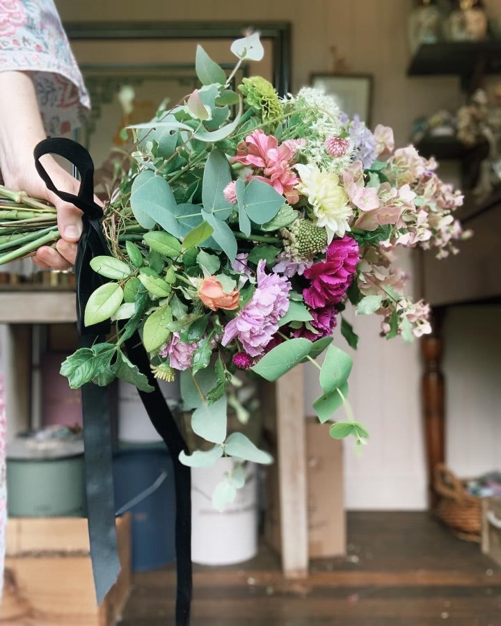 Medium Garden Bouquet